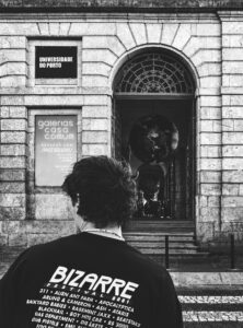 Bizarre, Porto